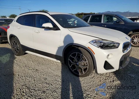 2018 BMW X2 xDrive28I z USA, uszkodzony, nr VIN WBXYJ5C3XJEF73257